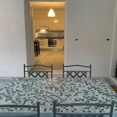 Casa Meni Appartement *